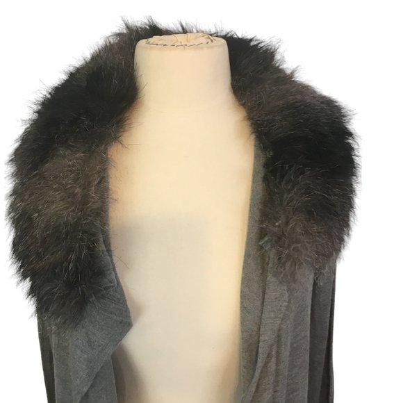 Jennifer Lopez Gray Lightweight Open Front Cardigan w/ Faux Fur Collar, size XS - Picture 10 of 10